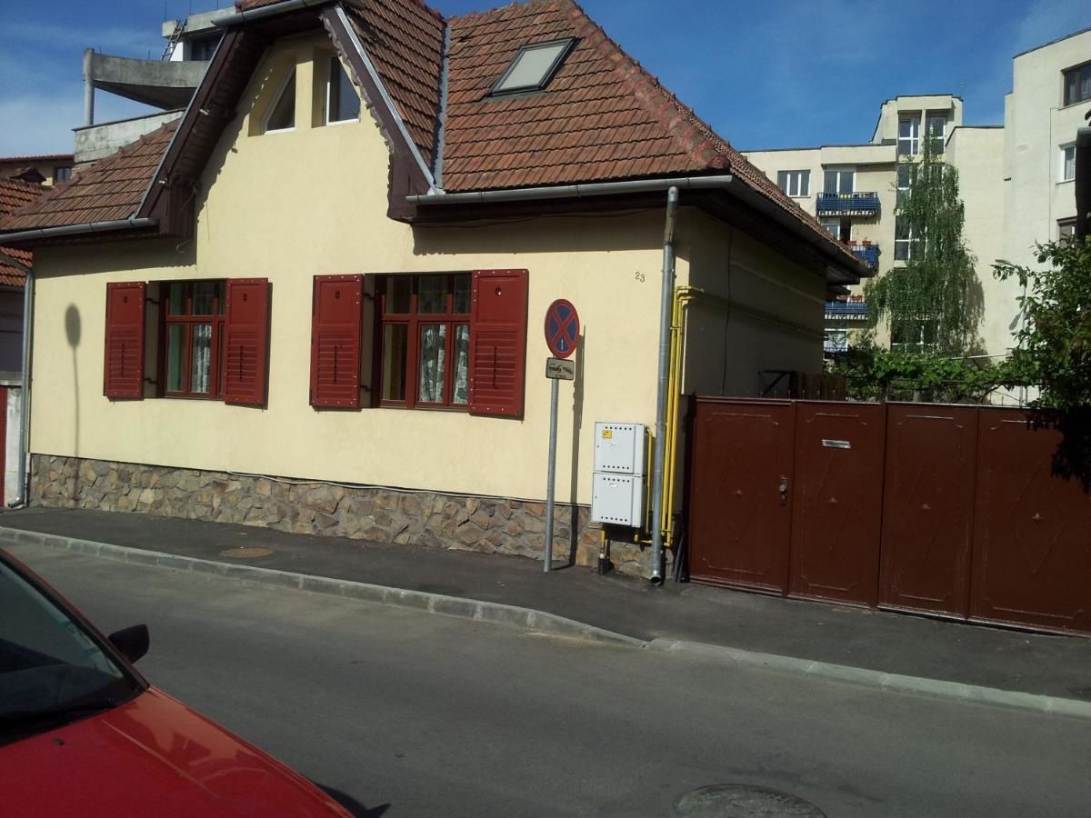 Проживание в семье Apartament Roza Брашов-23