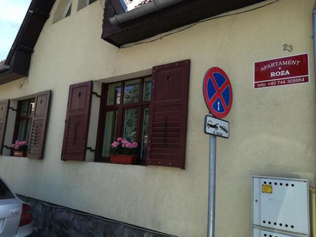 Проживание в семье Apartament Roza Брашов-12